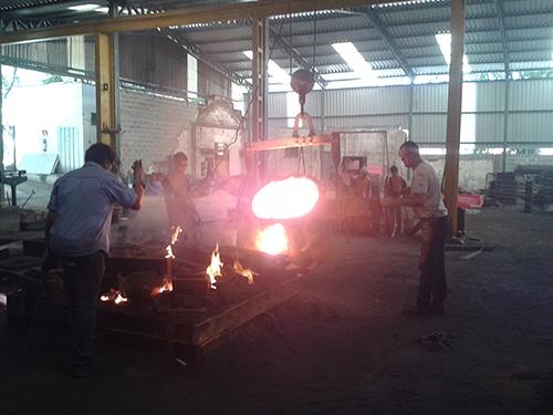 Peça mecânica em ferro fundido